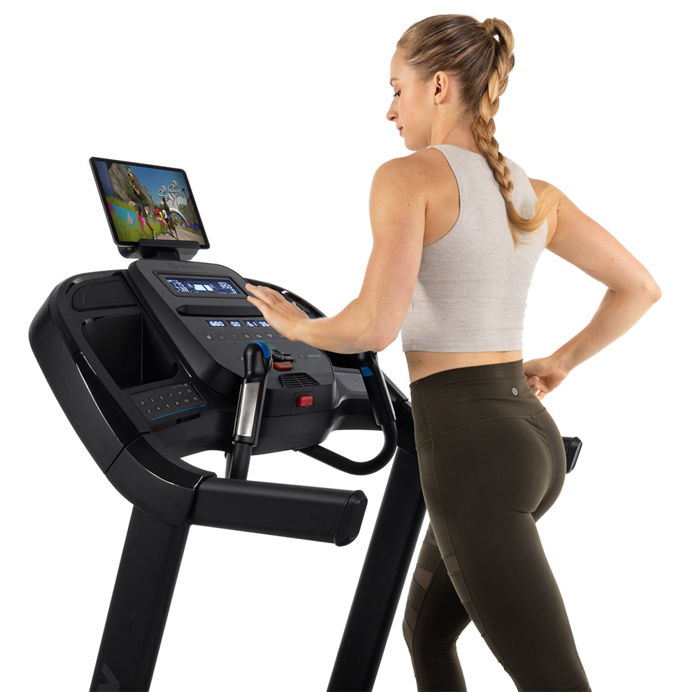 Horizon Treadmill 7.0AT Exclusive Online!