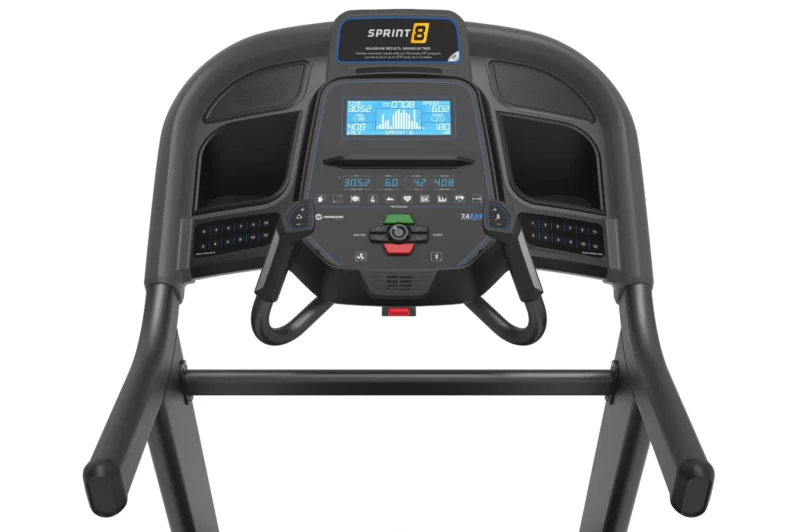 HZ23 7 4AT treadmill detail console lores 11zon scaled